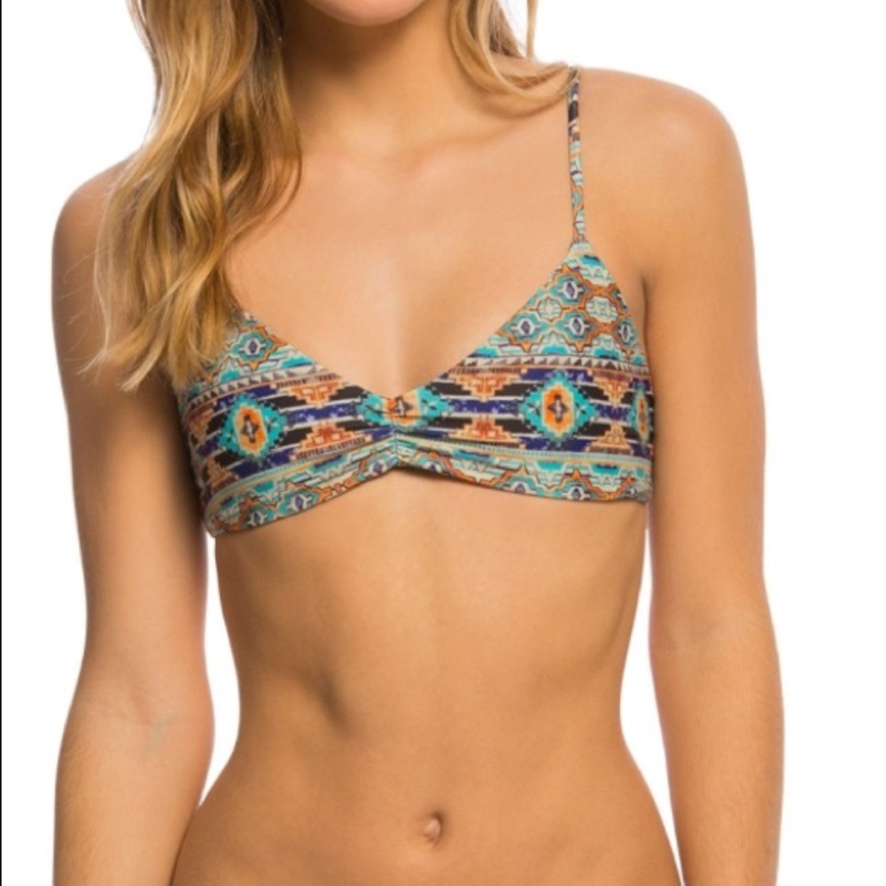 NWT L Space Zanzibar Haley reversible bikini top